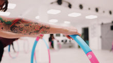 Lade das Bild in den Galerie-Viewer, MamaFitness (Ganzkörperkräftigung)  Hula Hoop
